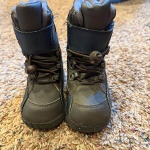 Kids Waterproof Winter Boots - Brown and Navy